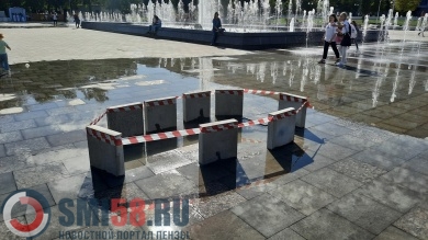 На обновленной Фонтанной площади в Пензе проваливается плитка