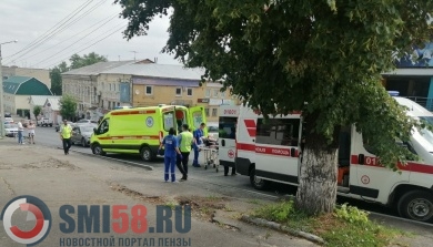 На улице Володарского в Пензе водитель BMW сбил велосипедиста