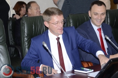 Депутаты пензенской гордумы готовятся к схватке за портфели в комиссиях
