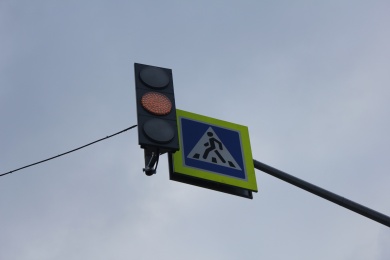 Жителей Нижнего Ломова предупредили о смене режима работы светофора на трассе