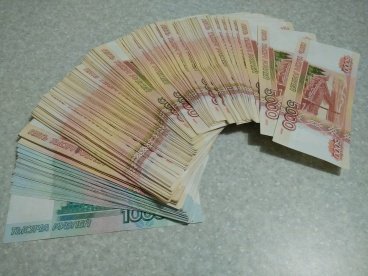 Три кузнецких подростка в несколько подходов вынесли из чужого дома 600 тыс. рублей