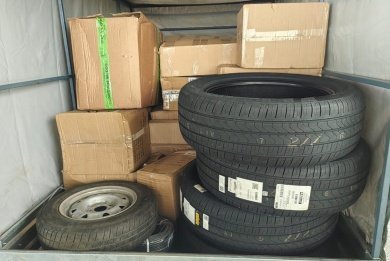 Пензенские полицейские задержали воров, похитивших товары из грузовиков 24 млн рублей