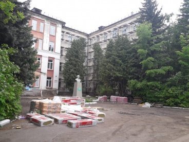 В Сердобске приступили к ремонту фасада межрайонной больницы