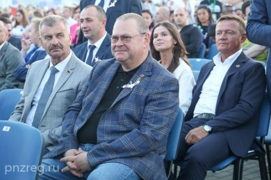 Пензенский губернатор присоединился к фестивалю «Александрия собирает друзей» в Беларуси