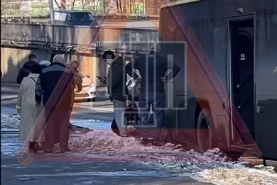 Соцсети: в Пензе водитель автобуса переехал женщине ногу