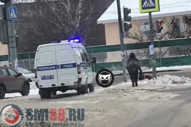 В Пензе автомобиль сбил пешехода в микрорайоне Терновка