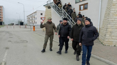 Добровольческий отряд РСБИ «Союз» посетили Сергей Кириенко, Юрий Трутнев и Рамзан Кадыров