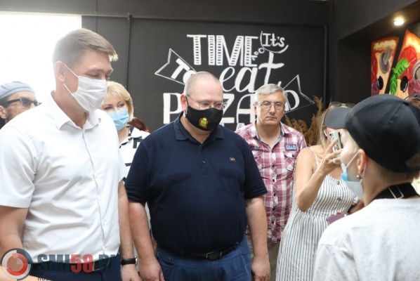 Жительница Башмаковского района на средства соцконтракта открыла пиццерию