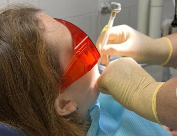 Пензенские стоматологи освоили аппарат для вакуум-терапии