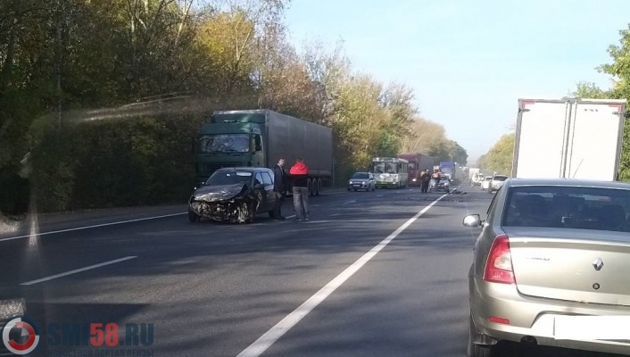 Калина пензе пенза. Авария 08.01.2021 на трассе Саратов Пенза. Трасса Кузнецк Пенза ДТП Ауди и УАЗ 14 апреля 2021.