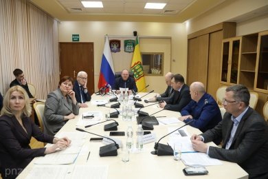 Мельниченко подверг критике отношение пензенских министров к сессиям Заксобрания