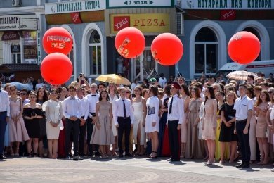 Выпускникам ПГУ с дипломами вручат повестки в военкомат