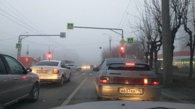 На Чаадаева и Карпинского появятся новые светофоры