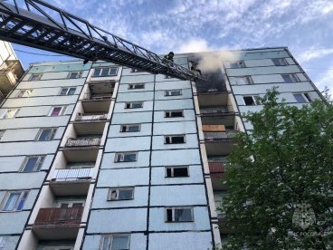 Из горящего общежития на 5-м Виноградном проезде в Пензе вывели 10 человек