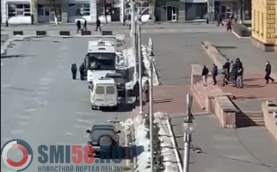 Появилось видео с моментом выхода Белозерцева из здания пензенского правительства