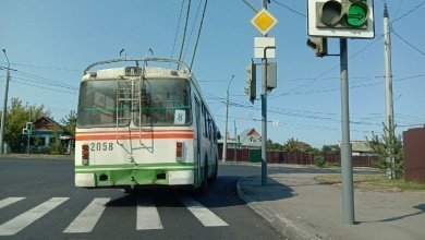 На улице Карпинского в Пензе троллейбус сбил пешехода