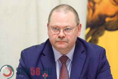 Врио губернатора Олег Мельниченко появился в трех соцсетях