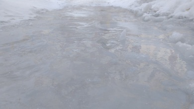 В Пензенской области дороги по маршрутам школьных автобусов обрабатывают ото льда