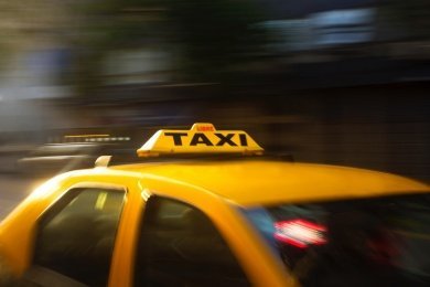 Все автомобили такси в Пензенской области должны быть одного цвета