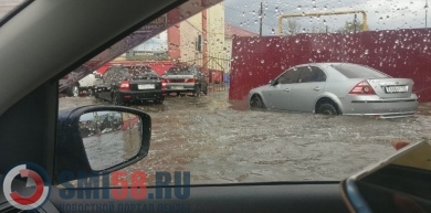 Соцсети: Улицы в центре Пензы затопило после сильного ливня