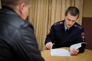 Ночью в одном из баров Пензы мужчине сломали челюсть