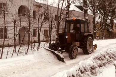 Ночью на пензенских дорогах работали 175 снегоуборочных машин