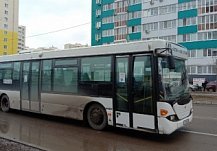 Еще в шести автобусах Пензы появилась опция безналичной оплаты проезда