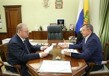 Олег Мельниченко и Александр Гришаев обсудили дорожную деятельность в Пензенской области