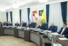 Олег Мельниченко призвал усилить поддержку предпринимателям-участникам СВО