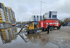 В Пензе ликвидируют потоп у ТЦ «Лемана Про»