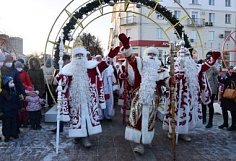 По улице Московской в Пензе пройдет колонна из 160 сказочных персонажей