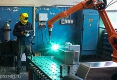 На Грабовском автомобильном заводе запустили нового робота