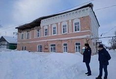Прокуратура разбирается в обстоятельствах обрушения здания в Спасске