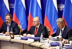 Полпреду Игорю Комарову доложили о реализации проекта «Сурское мужество»