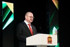 Олег Мельниченко рассказал о масштабном обновлении пензенской медицины и поблагодарил врачей за работу