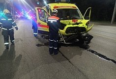 В ДТП с машиной скорой помощи в Пензе пострадали 10 человек