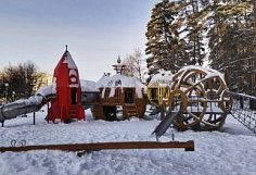 В Заречном по нацпроекту благоустроили сквер имени В.В. Демакова