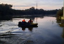 На Суре в Пензе спасатели искали лодку с подростками