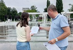 В Пензе будут активнее бороться с любителями купаться в фонтанах