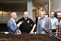 Пензенский губернатор встретился с производителями удобрений в Лунинском районе