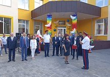 В поселке Мичуринском открылась новая школа