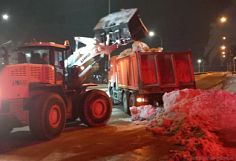 Коммунальщики убрали более 7 тыс. кубометров снега за ночь