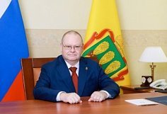 Олег Мельниченко почтил память пензенских ликвидаторов в 40-ю годовщину аварии на ЧАЭС