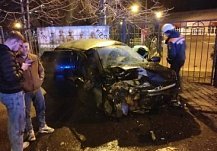 В Пензе автомобиль протаранил забор Олимпийского парка