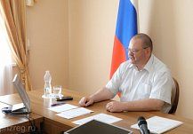 Мельниченко призвал увеличить число выездных бригад МФЦ для оформления жилья