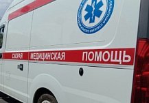 При наезде автомобиля на бетонный блок под Кузнецком пострадали два пенсионера