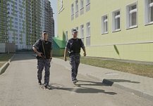 Пензенские правоохранители проверяют безопасность школ и детсадов перед учебным годом