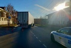 В Нижнем Ломове фура насмерть сбила женщину