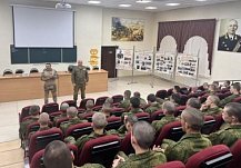 Ветераны спецоперации побеседовали с участниками сборов «Гвардеец» в Пензе