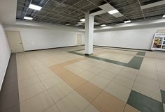 В школе в пензенской «Лугометрии» приступили к укладке плитки и линолеума.